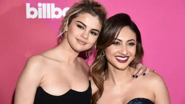 Selena Gomez junto a Francia Raisa.