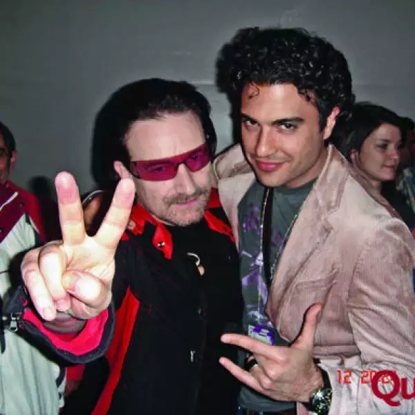 Bono, Jaime Camil
