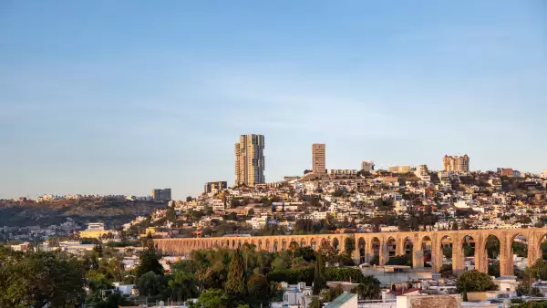 Tren México-Querétaro elevará hasta 200% el precio de terrenos