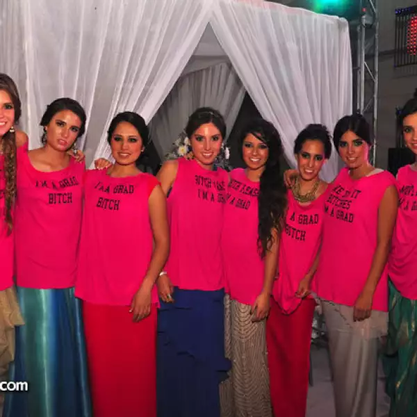 Fer Moreno, Andrea Barba, Mafer García, Majo Serrano, Pau Ramos, Lore Tostado, Ceci Calderón y Alexia Alexander