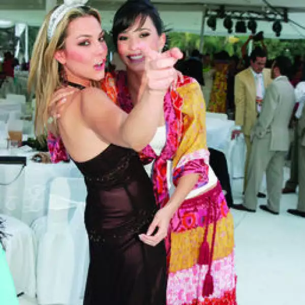 Lorenza García Rulfo, Paulina Alcaráz