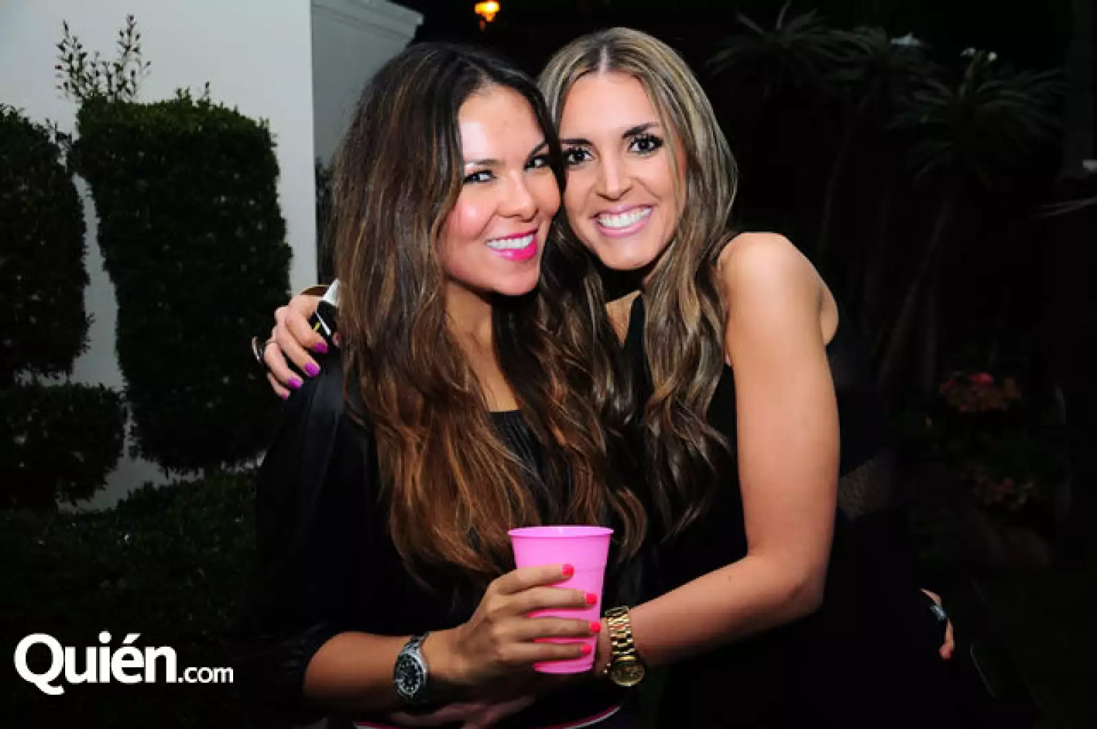 Paola Pérez y Marifer Vega
