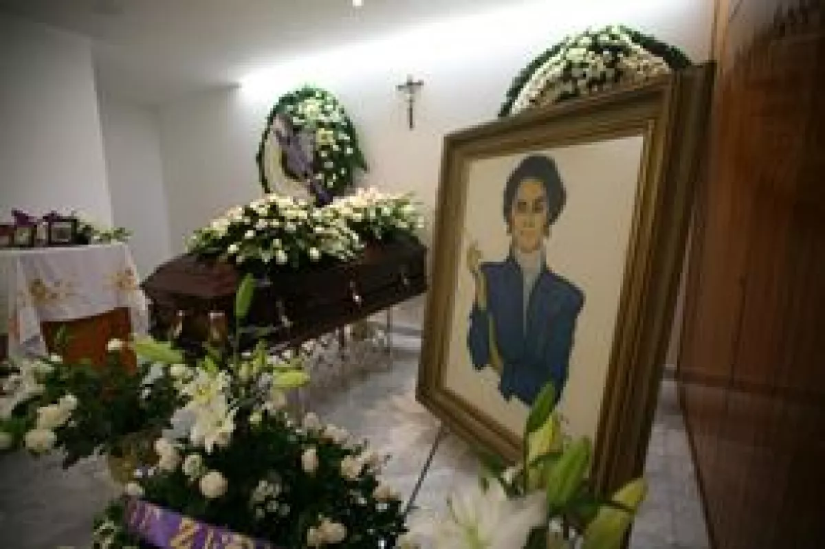 Fernanda Villeli será cremada este martes y sus restos descansarán en la iglesia de Fátima, al lado de los de su esposo Francisco Fuentes, con quien estuvo casada durante 57 años.