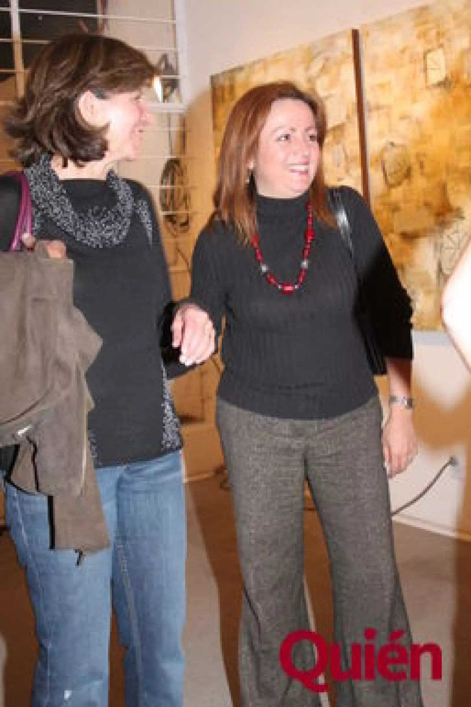 Olga Orvañanos (maestra Lina), Dolores Dueñas