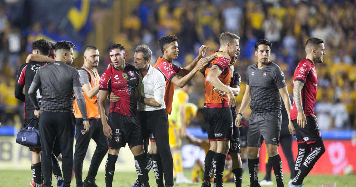 Atlas dramatically eliminates Tigres and advances to the final Atlas dramatically eliminates Tigres and advances to the final