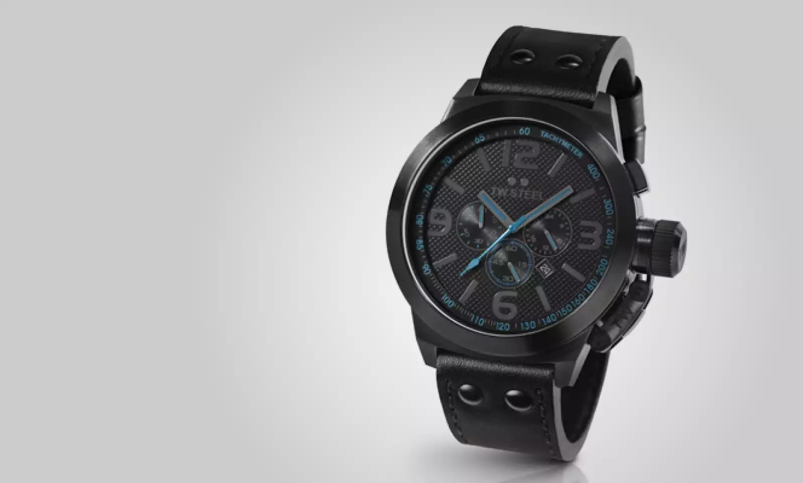 Finalizamos con el nuevo modelo de la firma holandesa, bajo la categoría de ‘oversized watches’ de 50 mm, la cual tiene acentos en color azul en su interior.