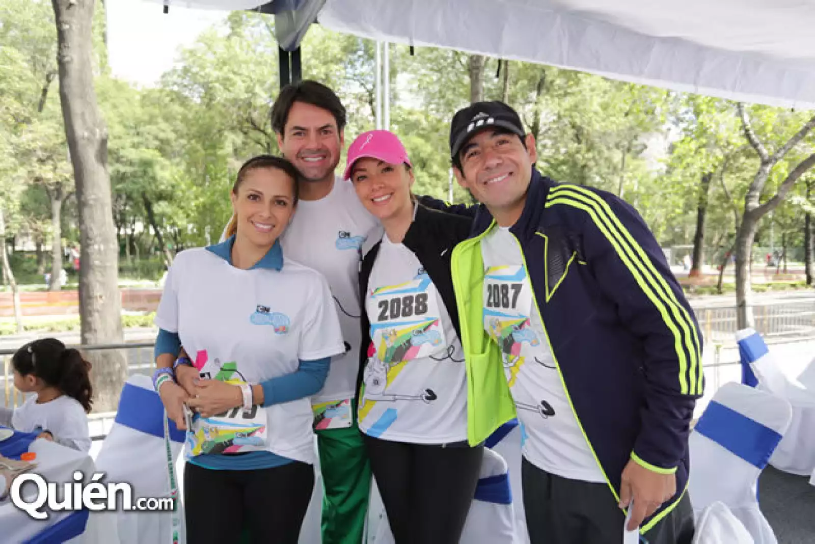 Raquel y Eduardo Peniche con Rebeca y Jordi Rosado