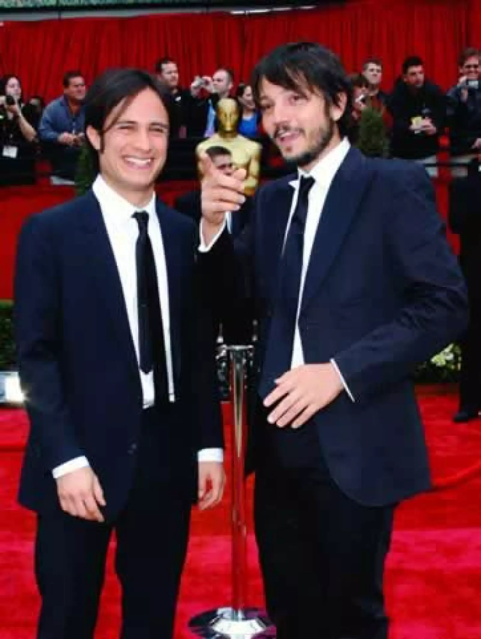 ALFOMBRA ROJA. Y tu mamá también fue nominada al Oscar por Mejor Guión en 2002.