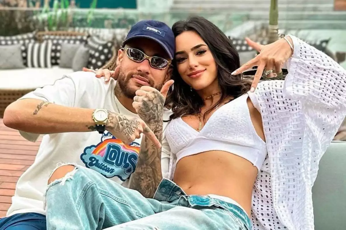 Neymar y su novia Bruna Biancardi anunciaron que serán papás