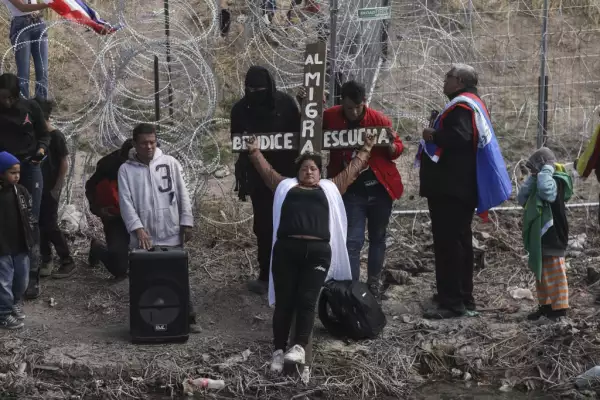 MEXICO-RELIGION-MIGRATION-HOLY WEEK-GOD FRIDAY