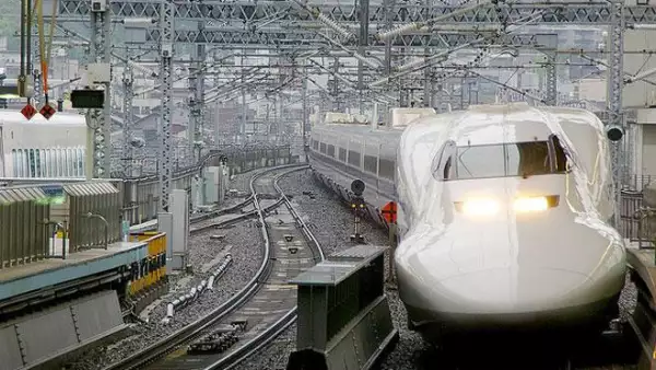 Tren_bala