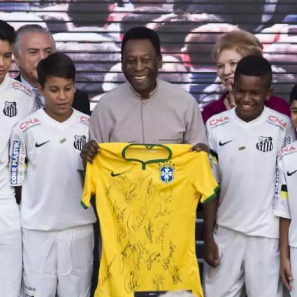 Museo de Pel�, Brasil