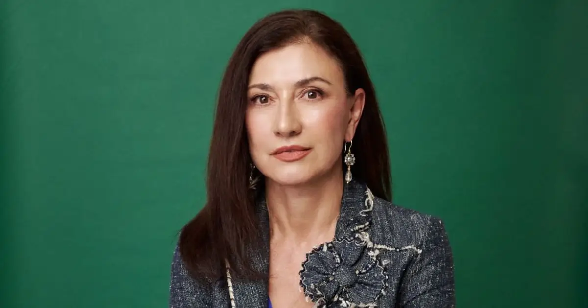 Leticia Huijara