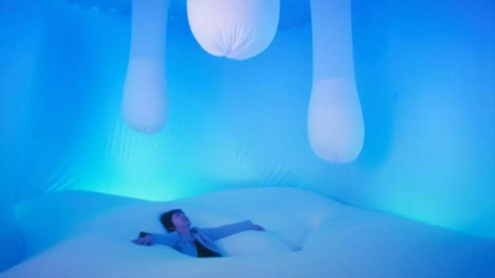 El mundo sensorial del brasileño Ernesto Neto