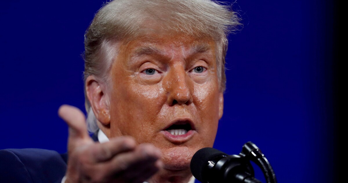 Apple entregó datos de demócratas en la era de Donald Trump
