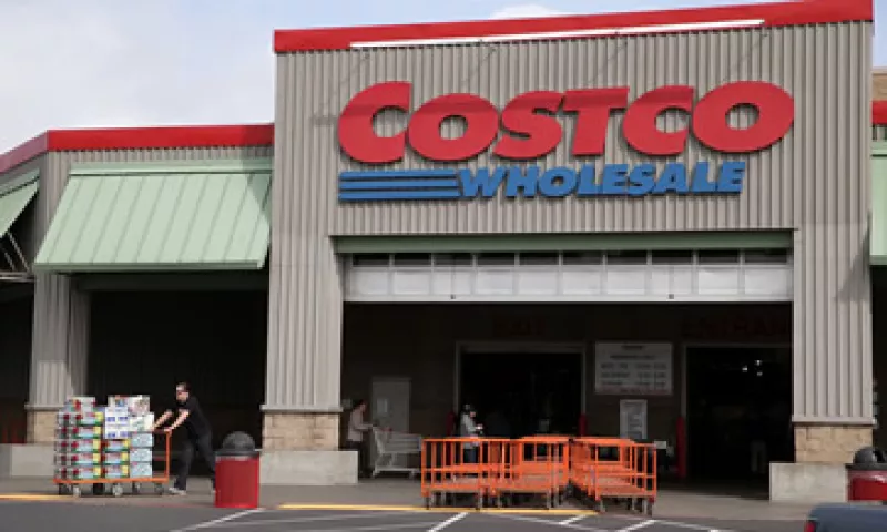 Las ventas electrónicas de Costco le han permitido cerrar con buenos números el año fiscal, informó la empresa (Foto: Getty Images/Archivo )