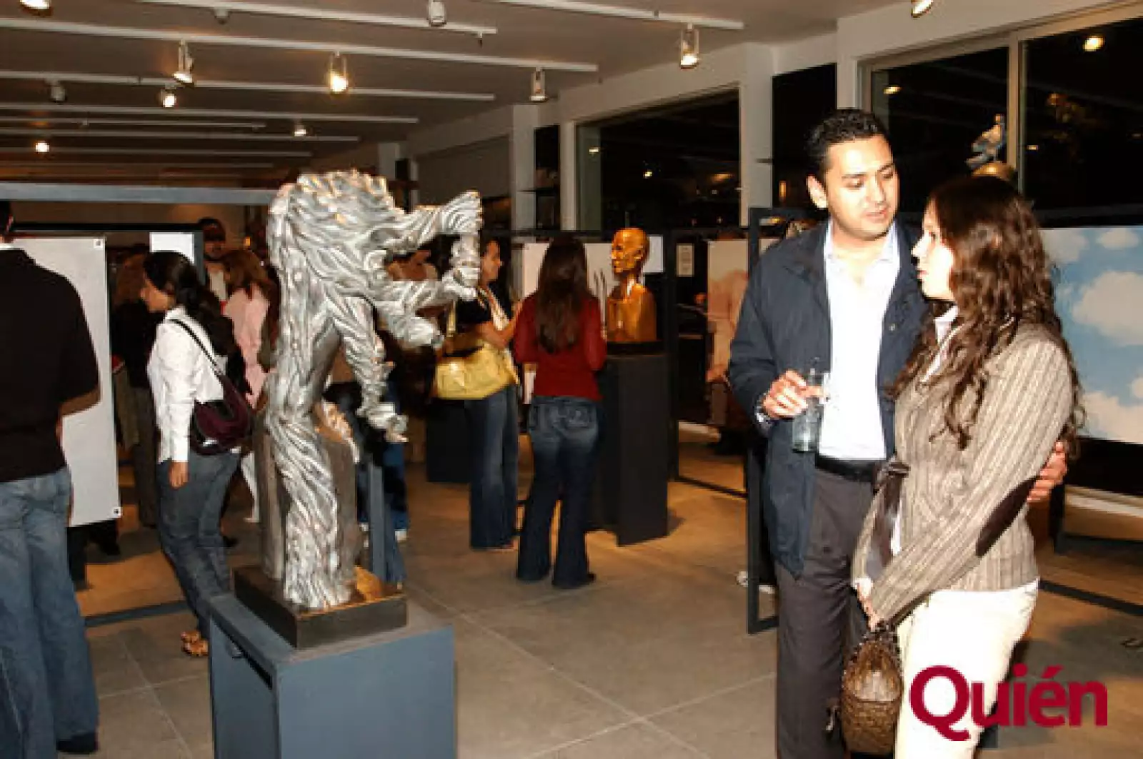 Edgar Salazar, Olivia Flores