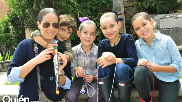 Susy García de Quevedo,Caros García de quevedo,Renata García de quedo,Marifer García de Quevedo,Mía Rubio