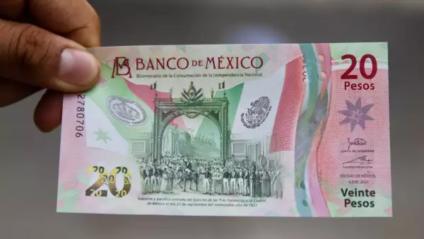 Peso se deprecia y rebasa los 19.50 pesos por dólar