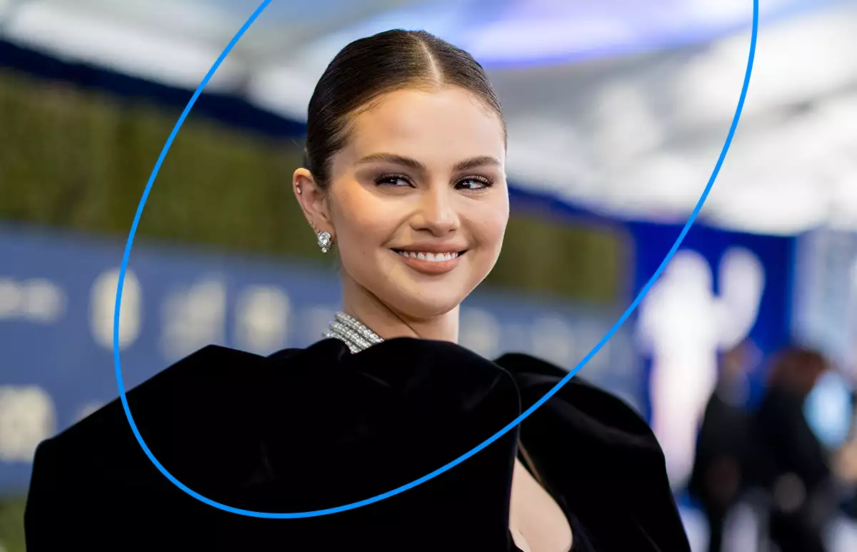 SelenaGomezDescalzaSAG_destacada.jpg