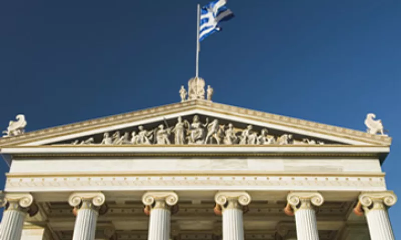 La apuesta de Papandreou implica incertidumbre en los mercados. (Foto: Photos to Go)