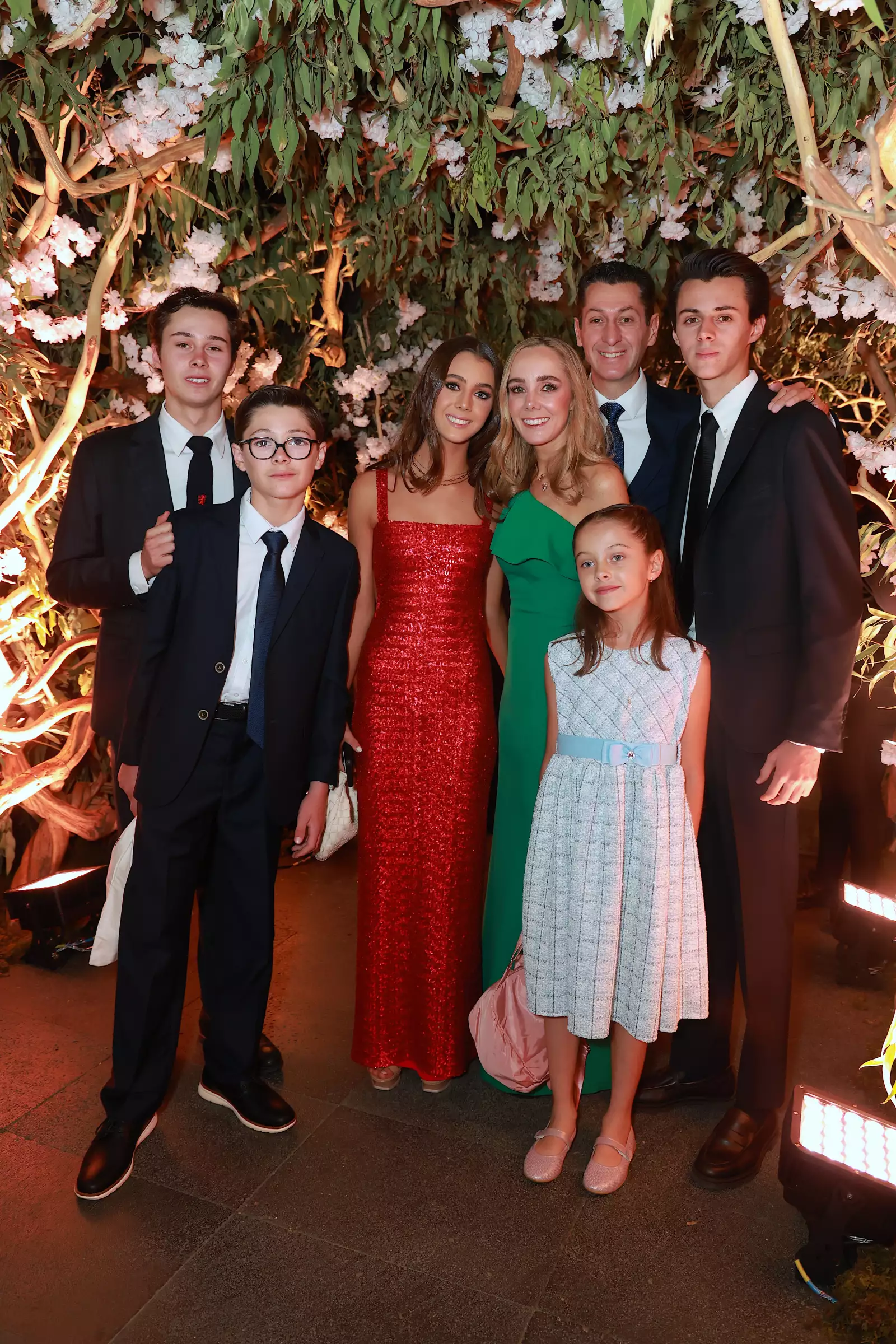 Juan Pablo, Santiago , Luciana , Paola , Isabela , Julio y Julio
