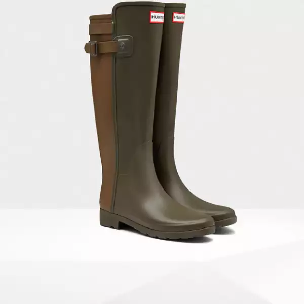 Busca piezas bicolor que le otorguen un diferenciador a tu look como estas de Hunter.