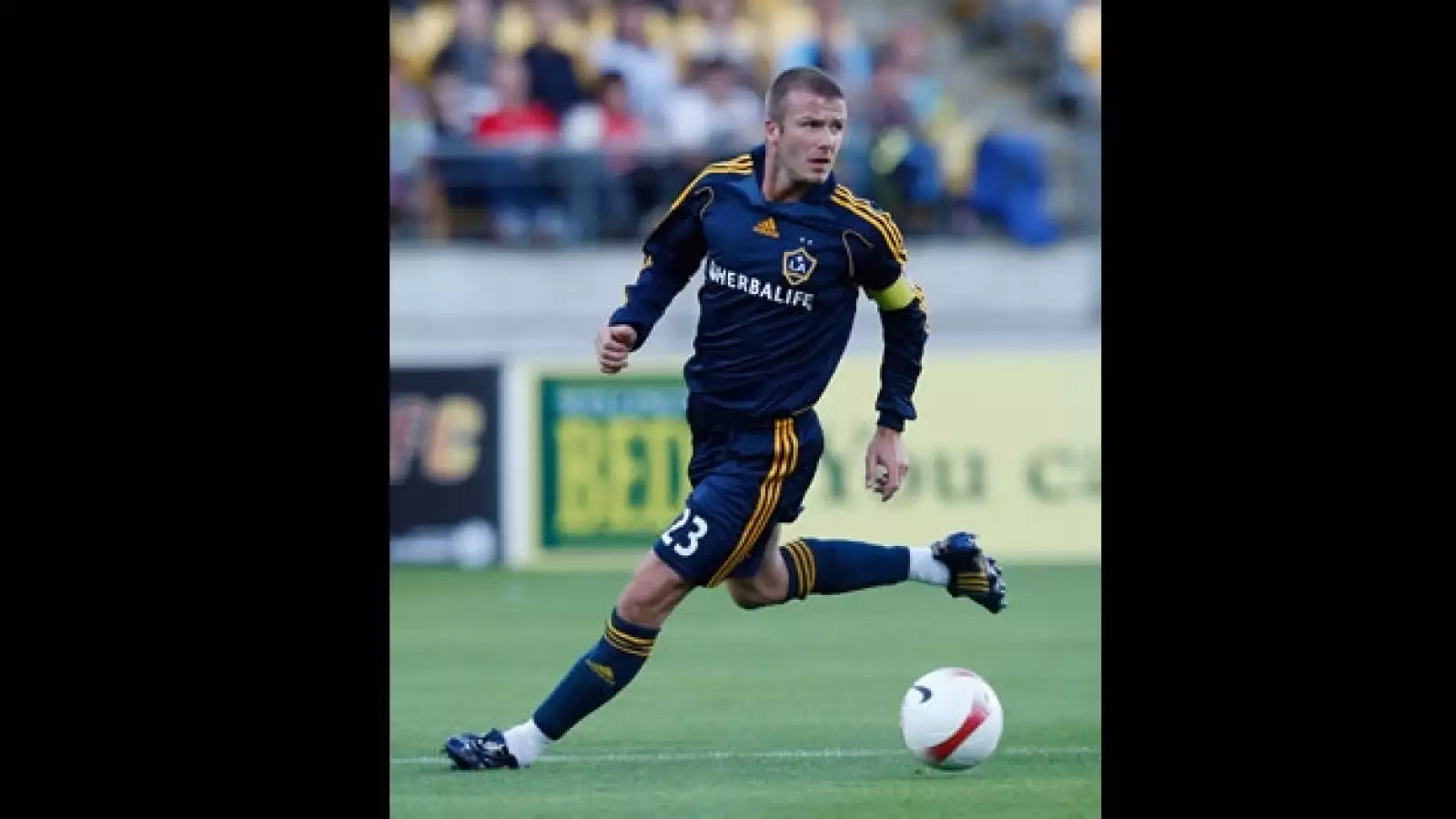 traspaso de bekcham al galaxy