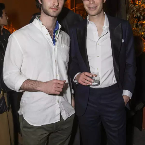 Ben logan, Guillermo Ordirica
