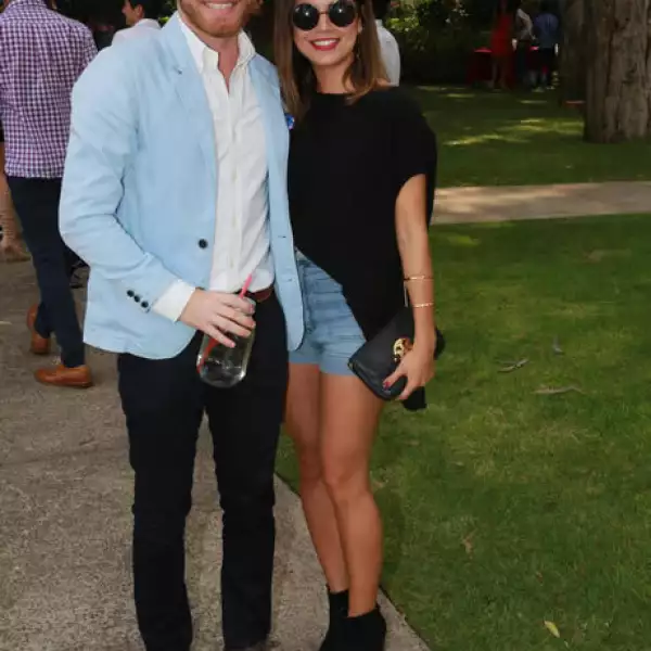 Diego Caccia y Alexa Barros
