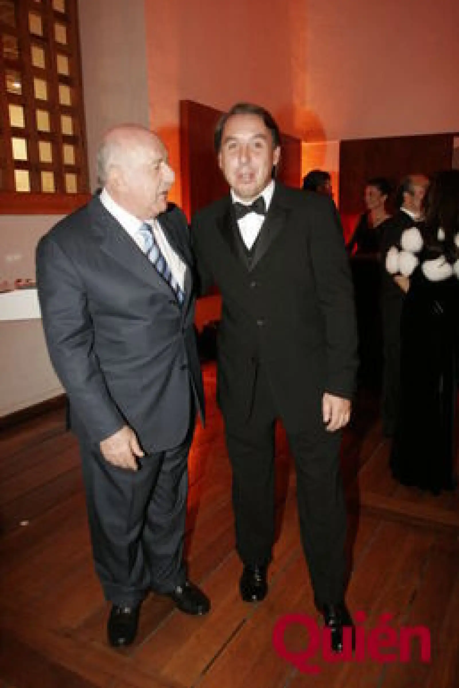 Alfredo Achar, Emilio Azcárraga