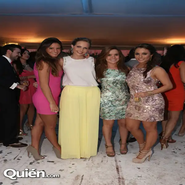 Daniela Obregón,Lorena Gutiérrez,Denisse Paredes,Mariana Obregón