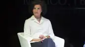 Durante su participación en el Women’s Forum México, Martha Debayle recordó esta frase de su madre para convocar a las mujeres a vivir fuera de la culpa y de la opresión del patriarcado.