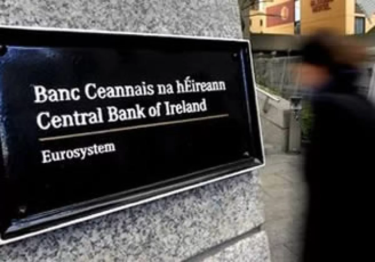 El costo de asegurar la deuda irlandesa bajó ante la confianza de que el país termine por aceptar el rescate. (Foto: AP)
