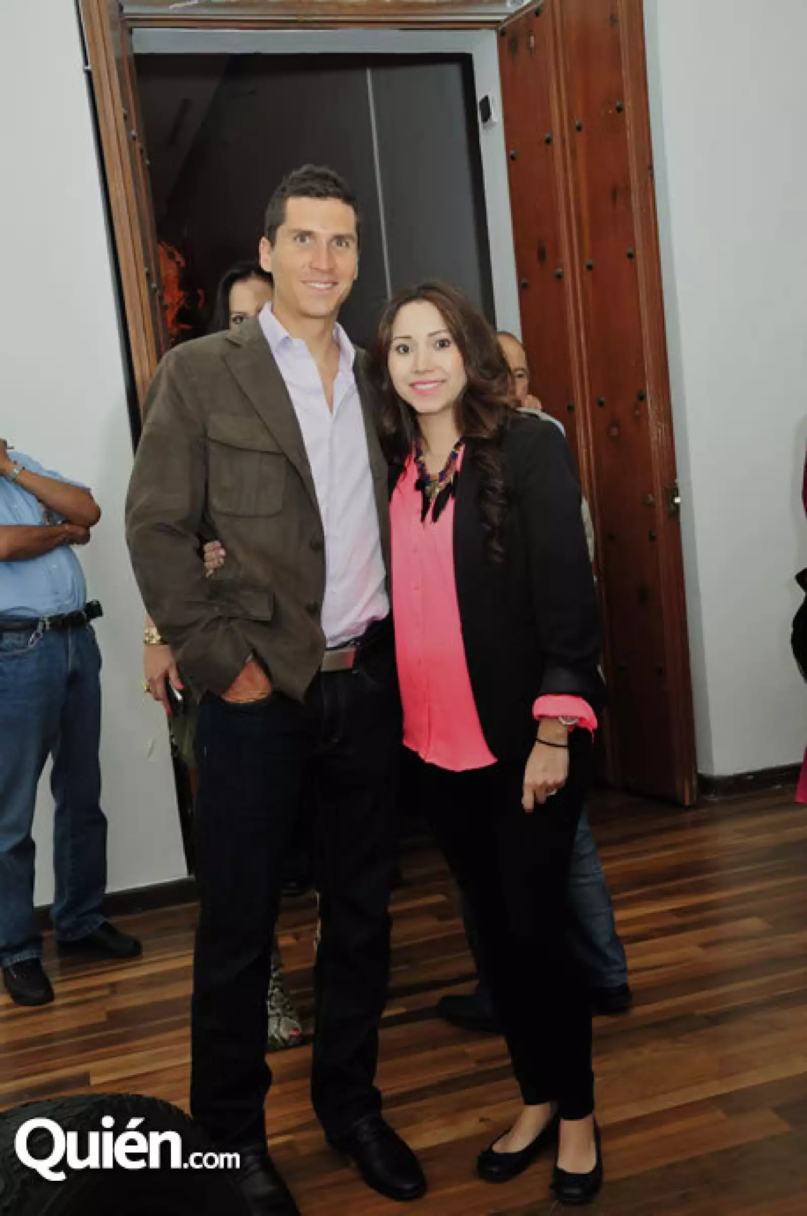 Diego Atilano y Heidy González