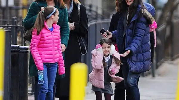 La hija de los actores pasó el fin de semana de Acción de Gracias con su papá, ahora es el turno de la mamá.