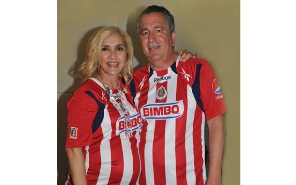 La pareja recibió este 12 de agosto a su hija Valentina.