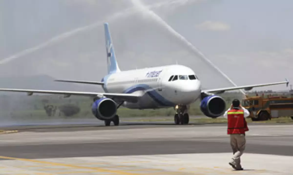 Interjet emitirá acciones si no cambia el contexto del mercado, dijo su director. (Foto: Cuartoscuro )