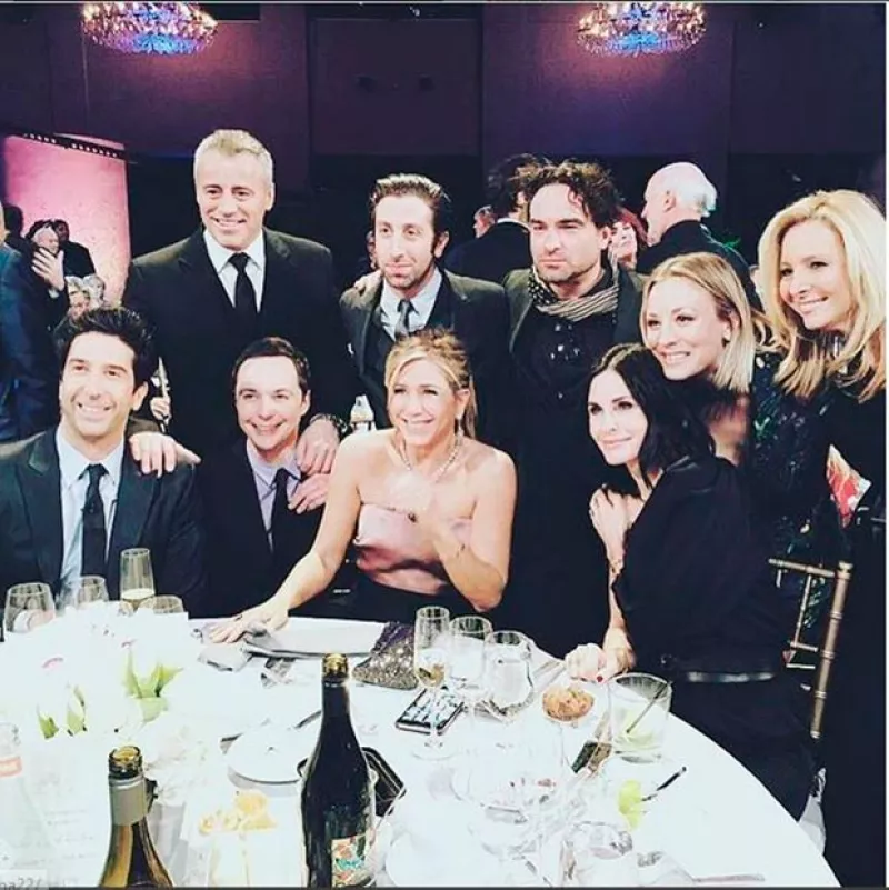 Este fin de semana el elenco de la exitosa serie se reunió después de 12 años para ser parte de "A Tribute to James Burrows", que se transmitirá el 21 de febrero en la NBC.