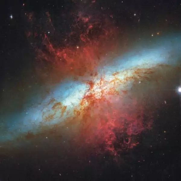 hubble15