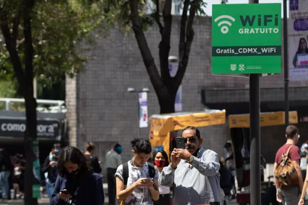 Zona WiFI gratis de la Ciudad de México.