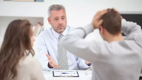 Negociador empresarial en una crisis