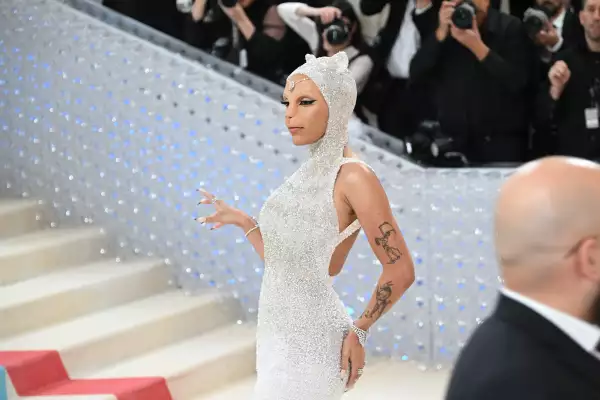 Doja Cat entendió la temática de la Met Gala 2023.