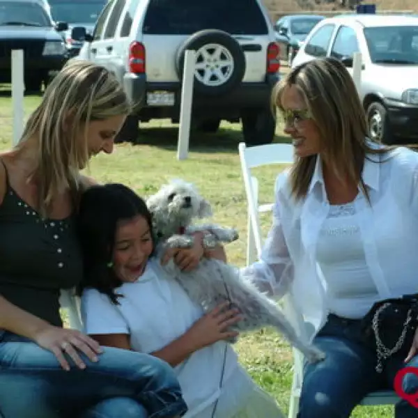 Anita Karaz, Alexa Alvarez-Morphy, Alejandra de Alvarez-Morphy