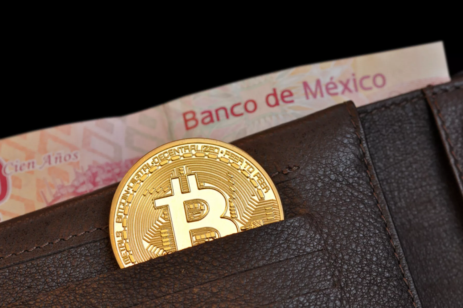 Remesas impulsan criptomonedas
