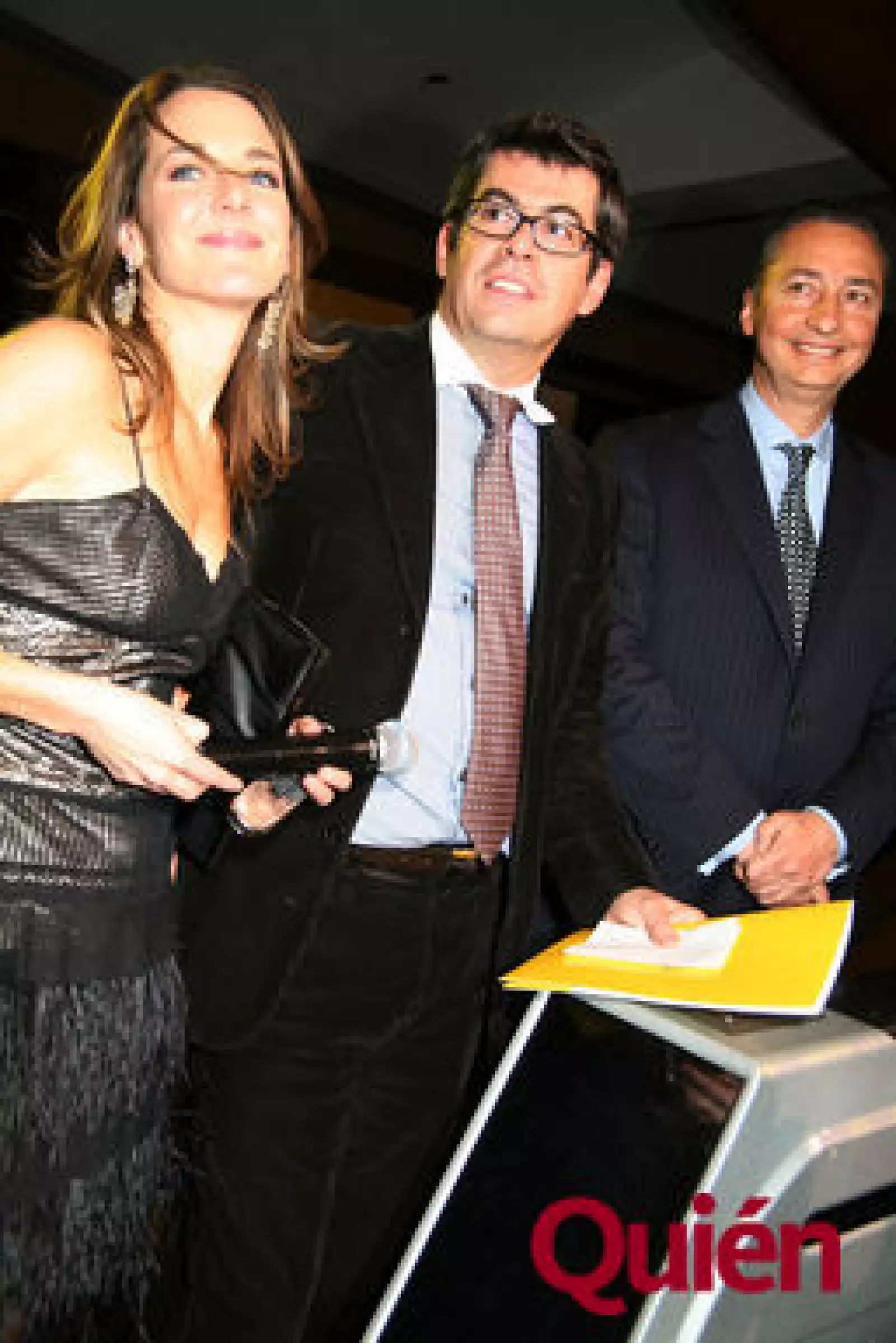 Marcela Teutli, Carlos Salcido, Ernesto Izquierdo