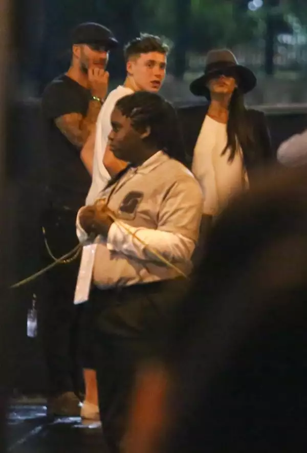 Victoria, David y Brooklyn Beckham tampoco se perdieron el concierto.