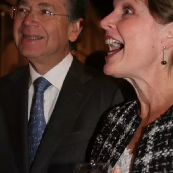 Héctor Rangel, Alicia Valenzuela