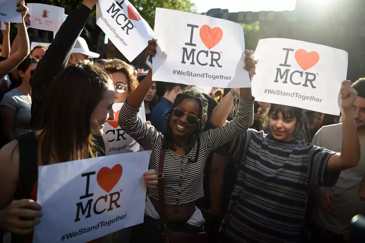 jóvenes en Manchester