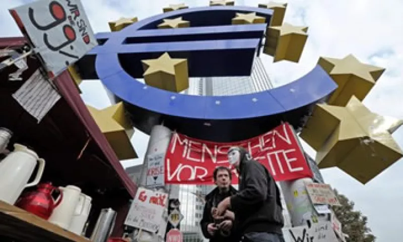 El movimiento social de ‘los indignados’ en el mundo es consecuencia de la crisis, puesto que la sociedad está reclamando la falta de oportunidades y de soluciones que la política ha fallado en darles. (Foto: Reuters)